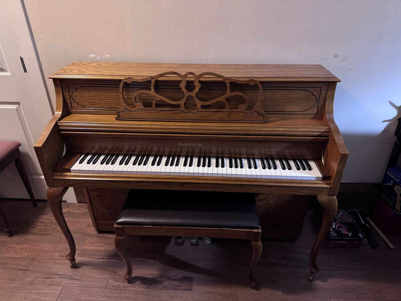 Samick Piano with free delivery and free home tuning services