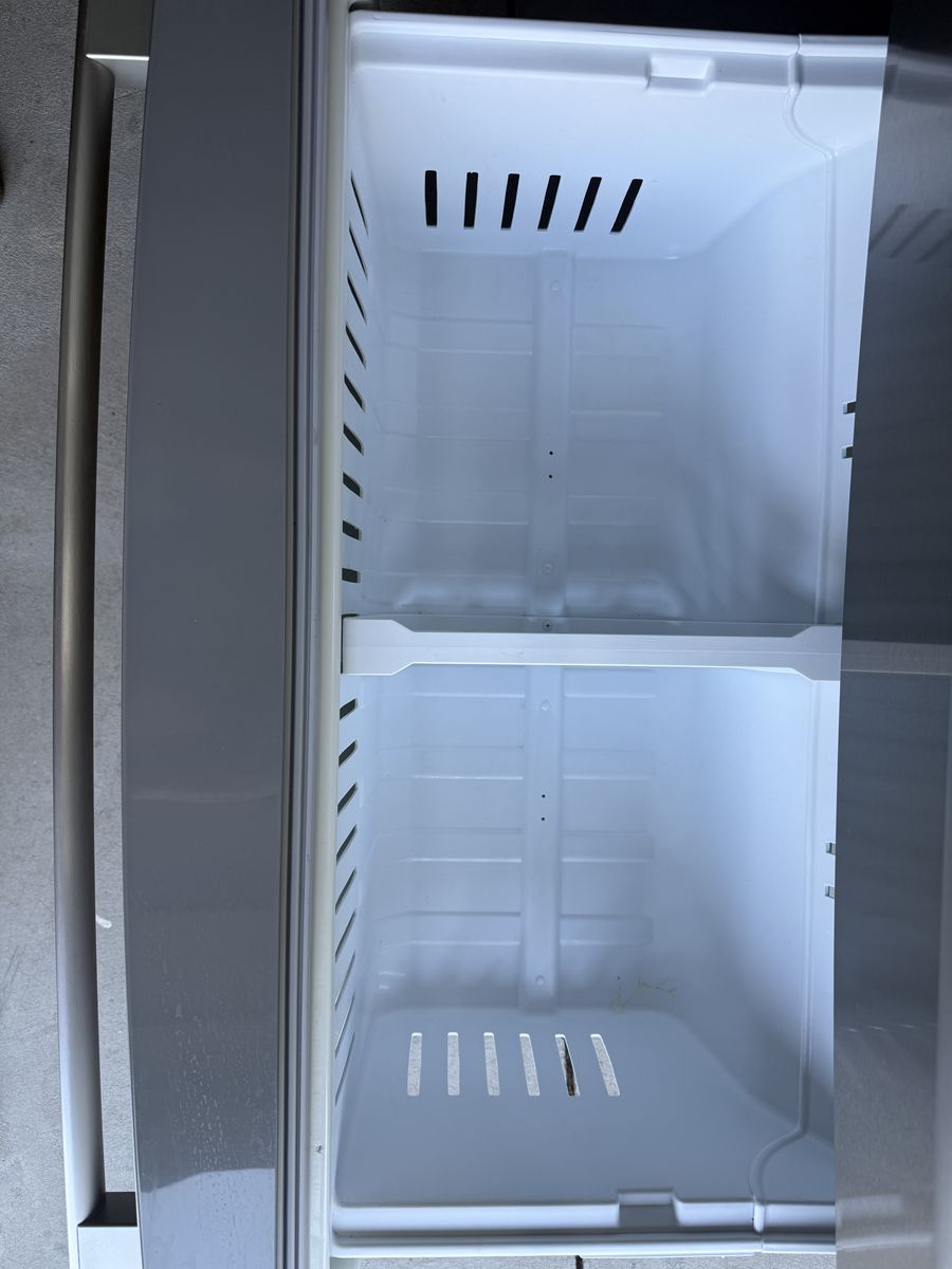 Main image 5