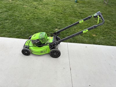 Greenworks 21" Battery Lawn Mower