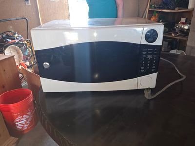 GE Countertop Microwave