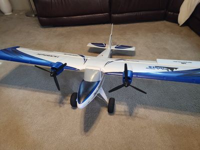 E-flite Twin Timber