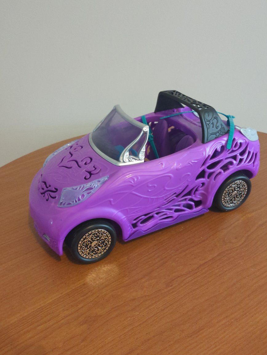 Monster High Scaris Ghoulmobile Purple Convertible Toy Car