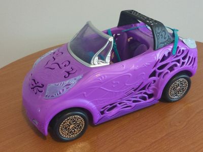 Monster High Scaris Ghoulmobile Purple Convertible Toy Car