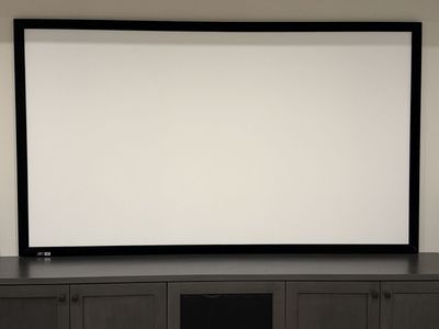 Projection Screen