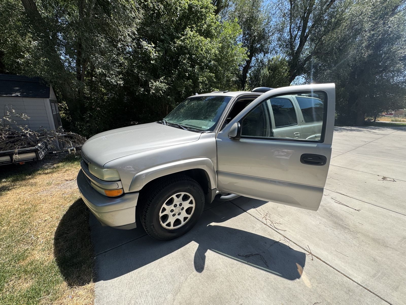 2004 Chevrolet Suburban Z71