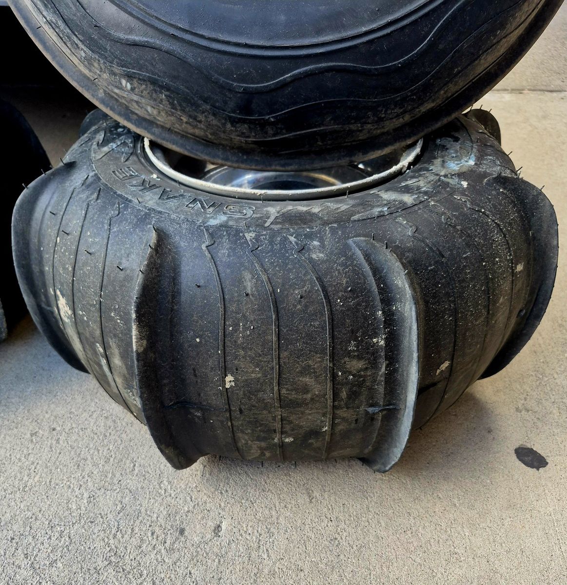 Main image 3