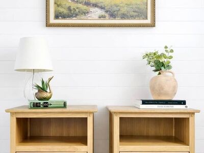 Set of 2 Modern Style Natural Nightstands | Modern End Side Tables | Modern Nightstands