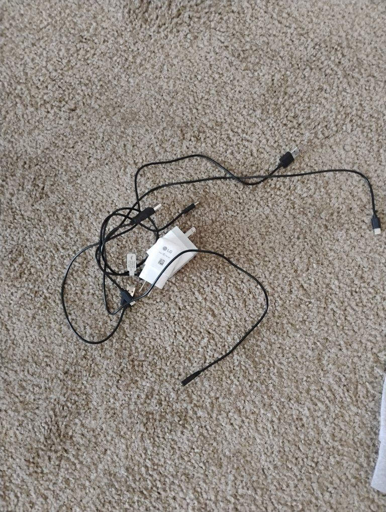 LG Original USB Wall Charger & Cable Set - White AC Adapter, Black USB Cables (1 single port, 1 double port, 4 cords)