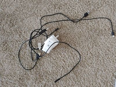 LG Original USB Wall Charger & Cable Set - White AC Adapter, Black USB Cables (1 single port, 1 double port, 4 cords)