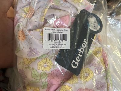Gerber Baby Girl Floral Print swimsuit , Size 6-9M, New with Tags, Girl4/Fille4/Chica4 Color