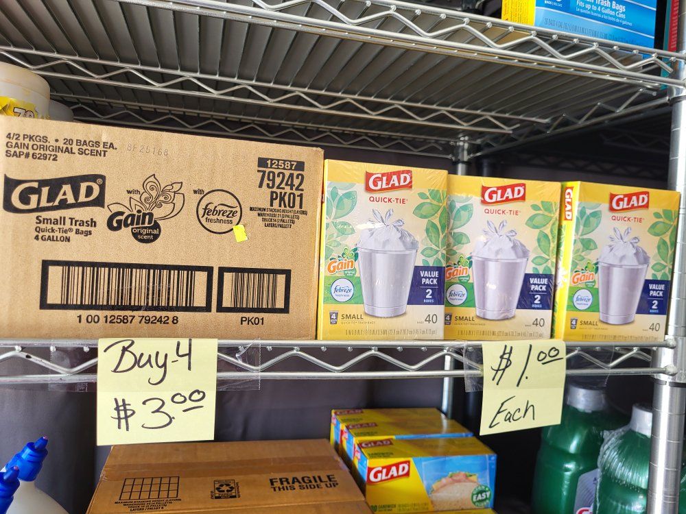 Glad 2Pk 4Gal Trash Bags & Clear Sandwich Bags 180ct