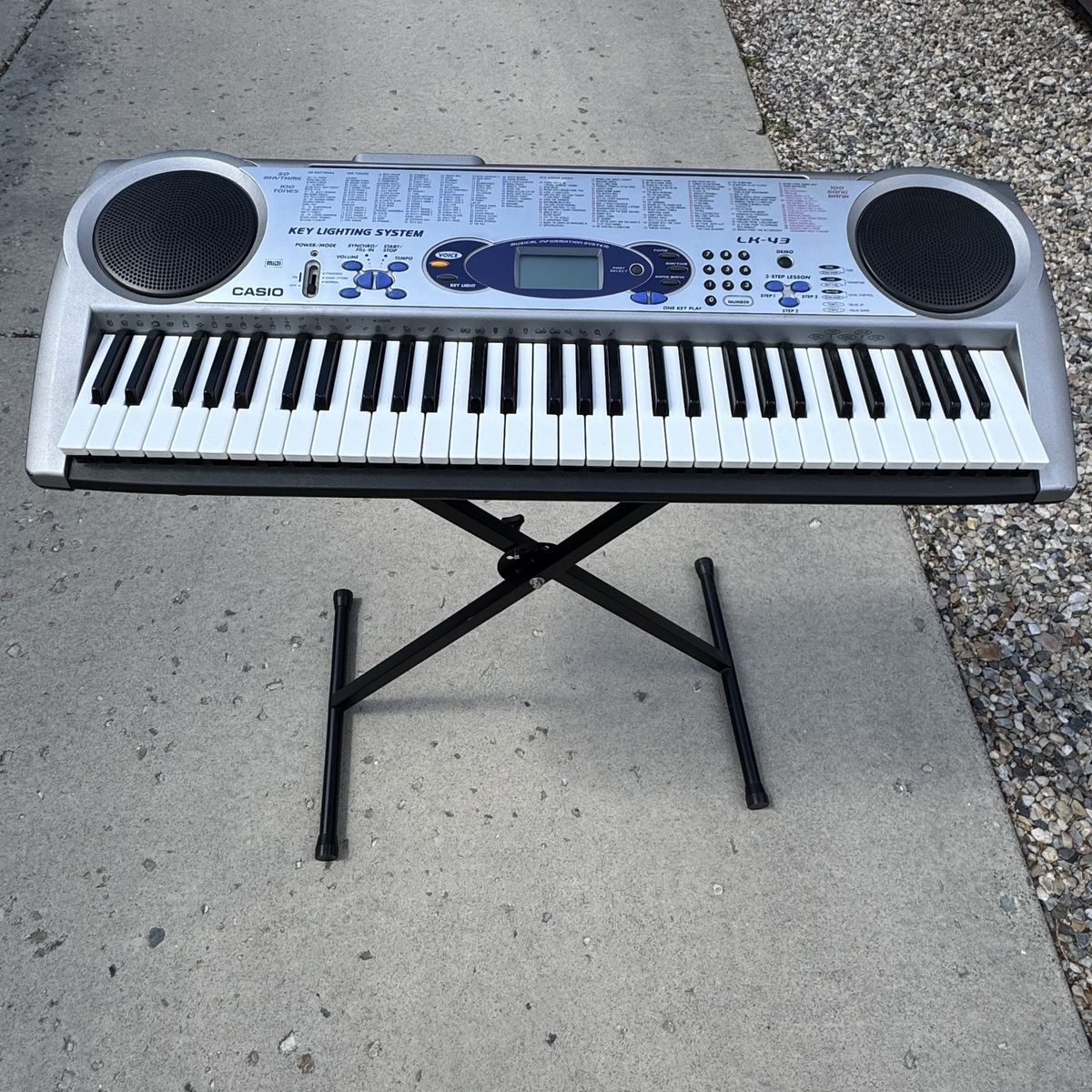 Casio LK-43 digital electronic 61-key keyboard