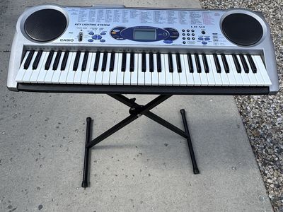 Casio LK-43 digital electronic 61-key keyboard