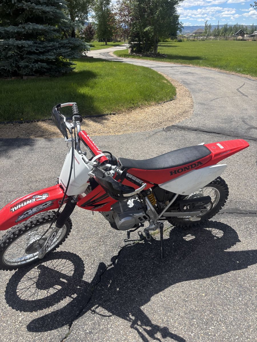 Honda CRF80F Dirt Bike Red/White
