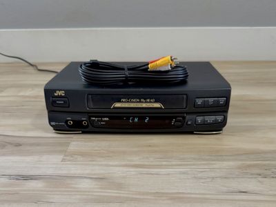 JVC VCR VHS Player HR-J443U