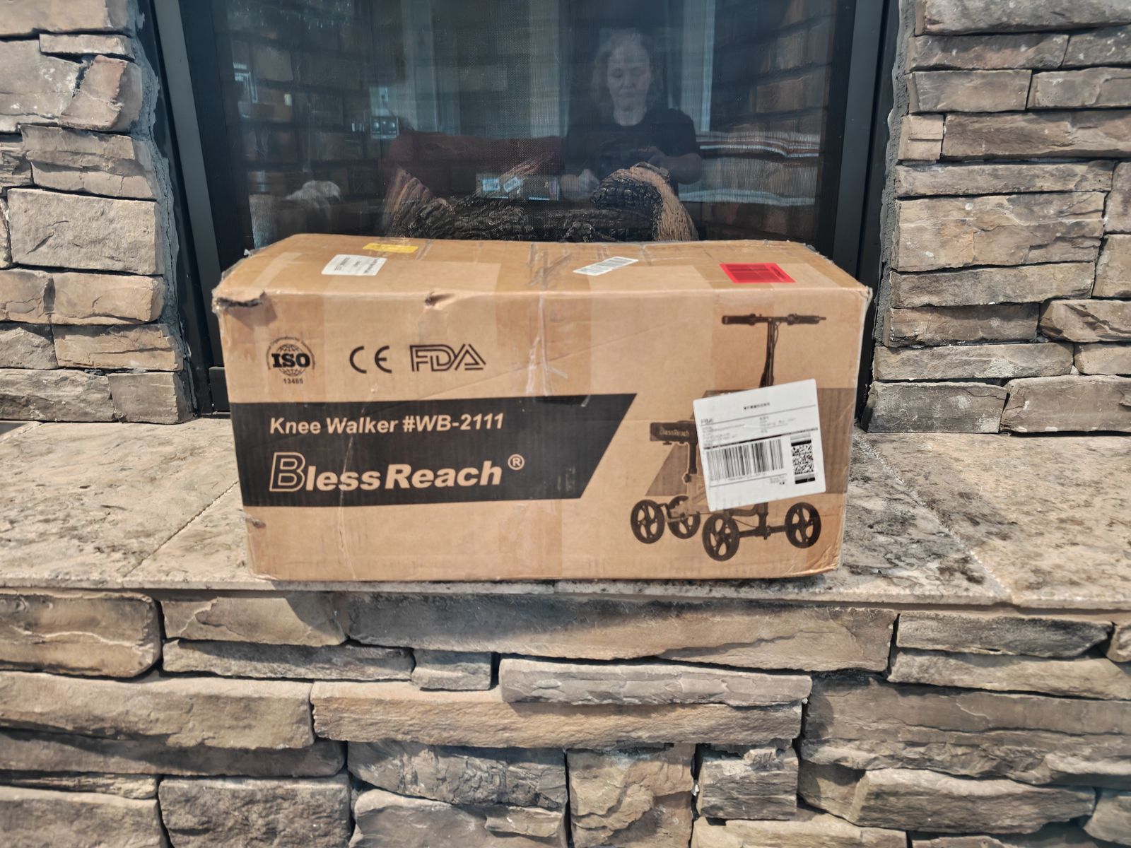 Main image 2