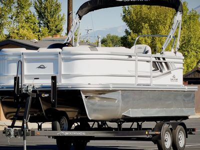 BRAND NEW 2027 SUNCATCHER SELECT 320RC – YAMAHA 115 HP Pontoon Boat