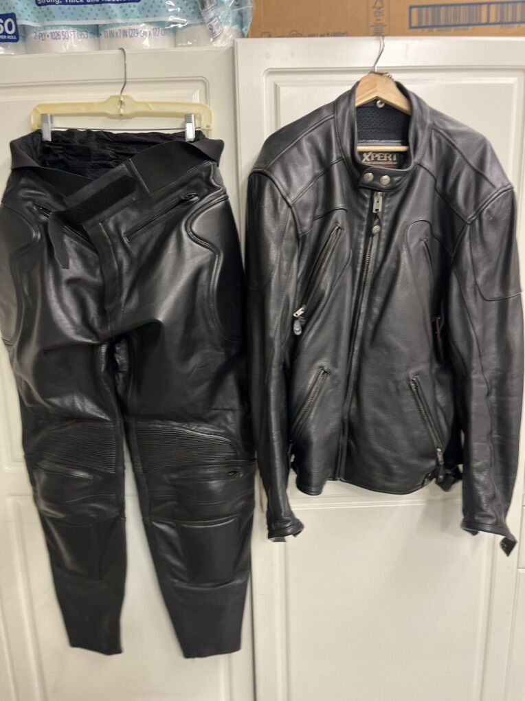 XPERT MOTORCYCLE PANTS AND JACKET