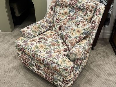 Vintage Floral Upholstered Armchair with Cushion & Arm Protectors - Excellent Condition