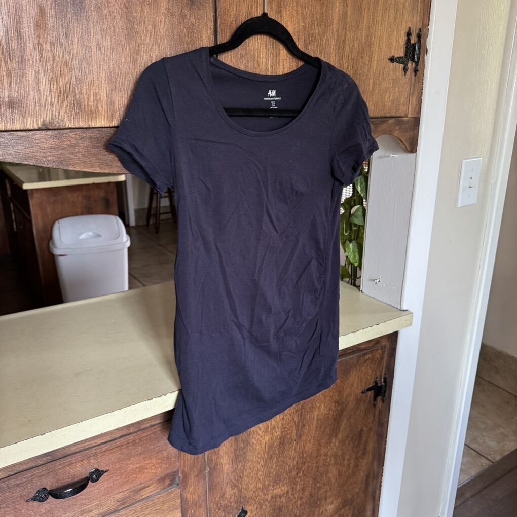 H&M Navy Blue Maternity Top Size Small