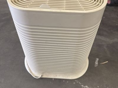 Honeywell HPA-100 Series air purifier