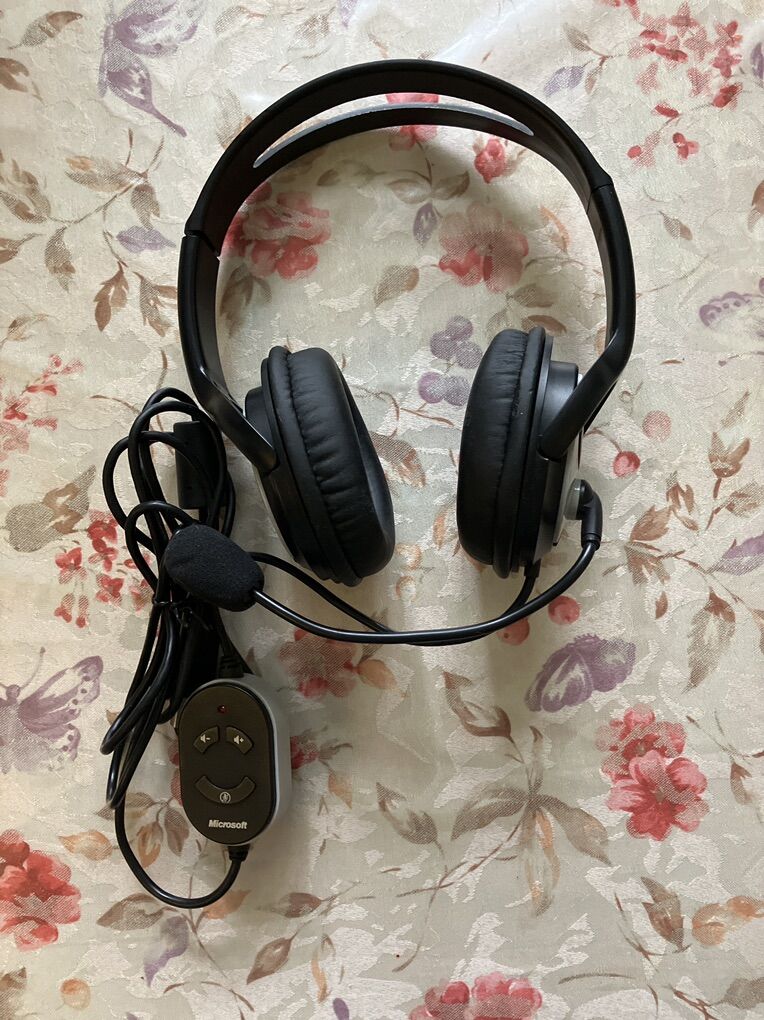 Like New Microsoft LX 3000 USB Life Chat Headphone