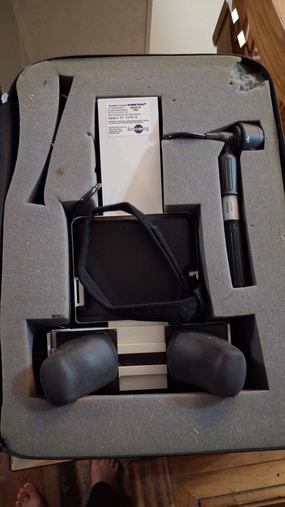 Saunders Cervical HomeTrac Traction Device in Carrying Case