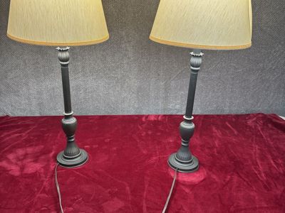 2 TableLamps 25.00 obo