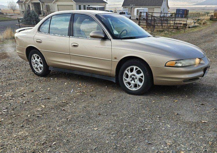 2000 Oldsmobile Intrigue 