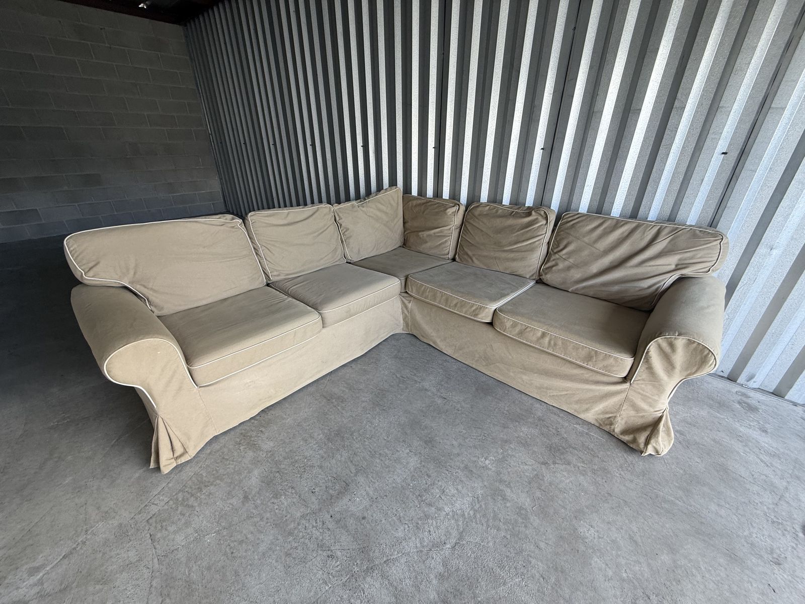 Tan 3 piece sectional - Free delivery!