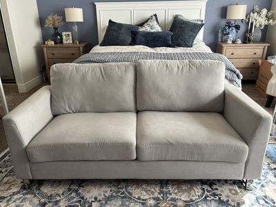 Comfortable Grey Couch/Sofa