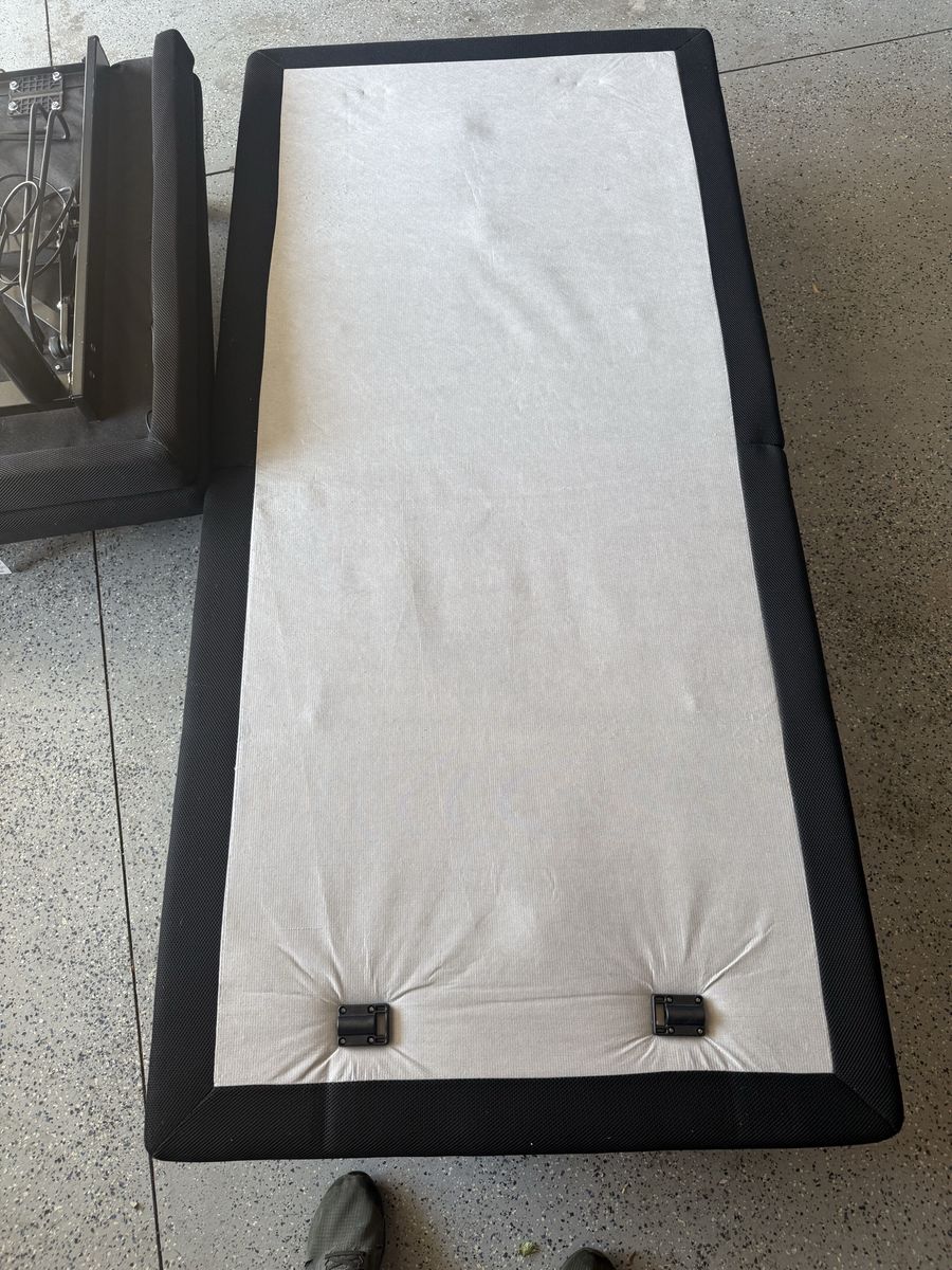 Moto Sleep Adjustable Base Twin XL