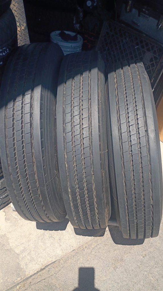 8.50R19.50 Tires with Lots of Tread Left