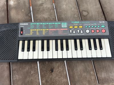 Casio SA-35 mini keyboard