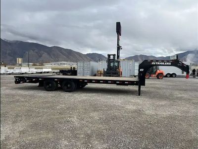 2027 PJ Trailers Black 8.5 x 25 Gooseneck Low Pro