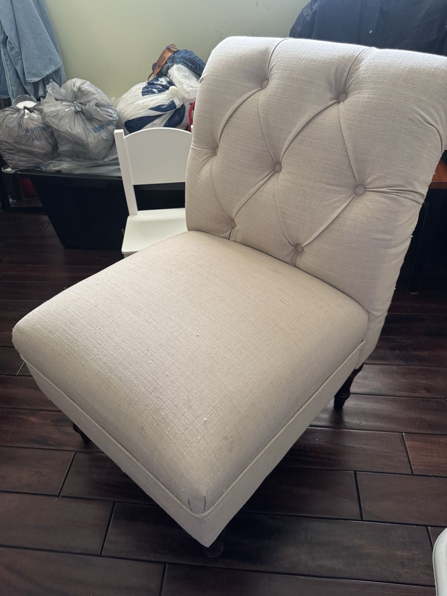Tufted Linen Armless Accent Chair - Beige