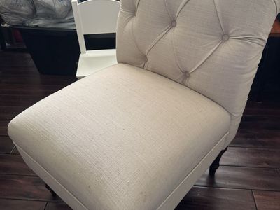 Tufted Linen Armless Accent Chair - Beige