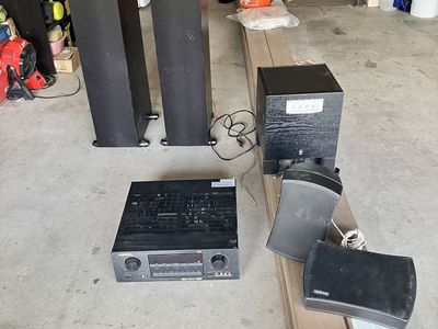 Klipsch Icon VF36 Speakers Marantz Receiver Yamaha Subwoofer Home Theater