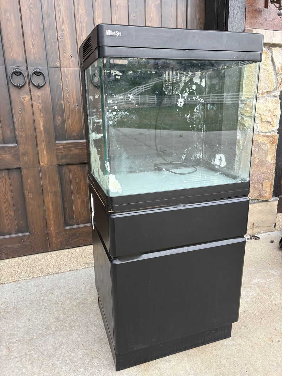Red Sea Max aquarium, cabinet, compressor, dolly