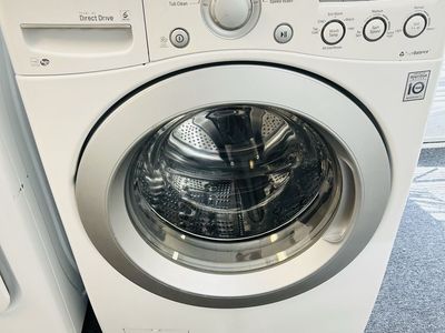 LG 4.5 cu ft capacity washing machine