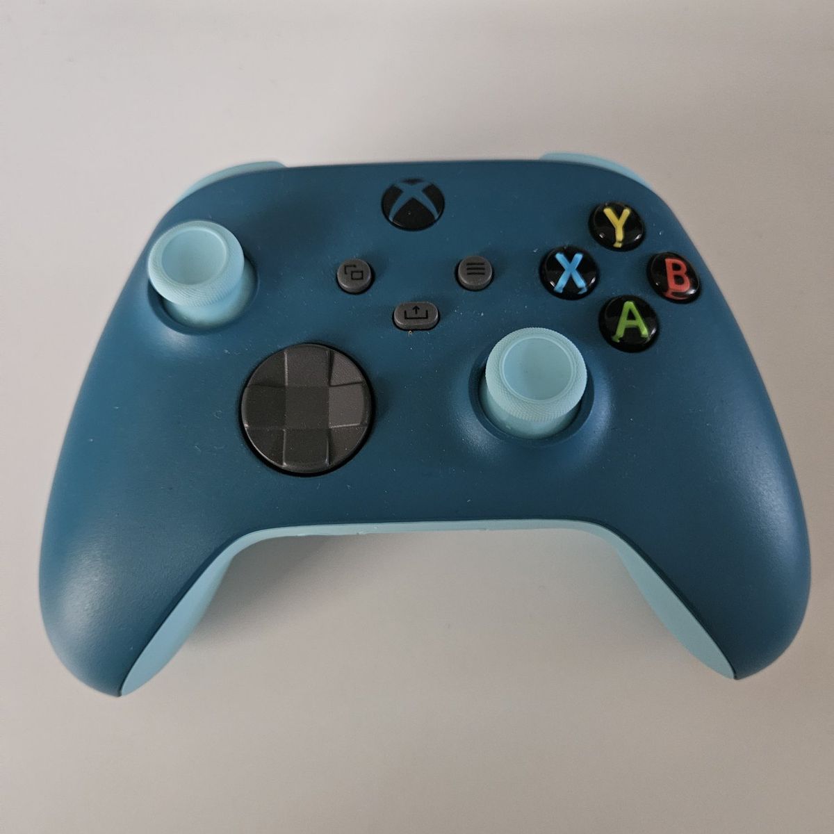 custom teal xbox controller