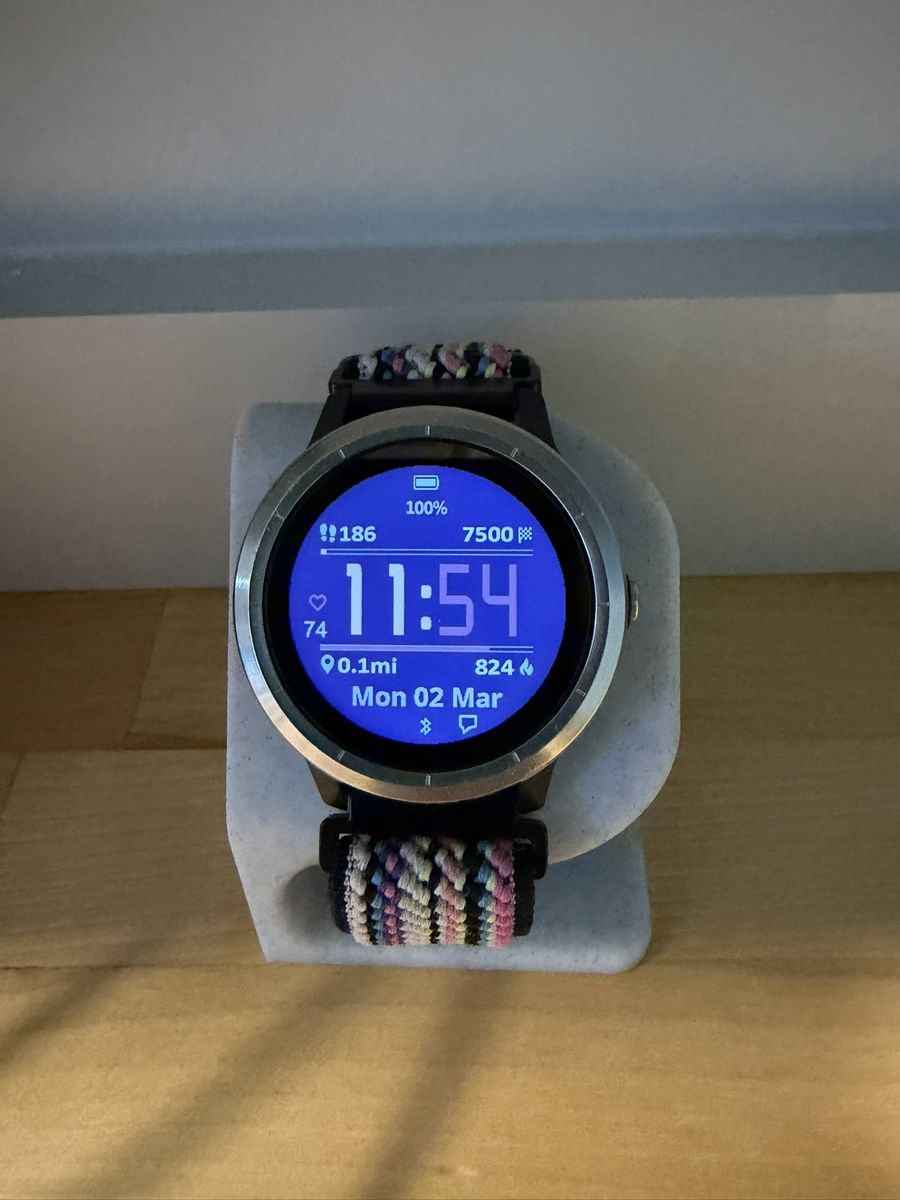 EXCELLENT Garmin Vivoactive 3 GPS Smartwatch