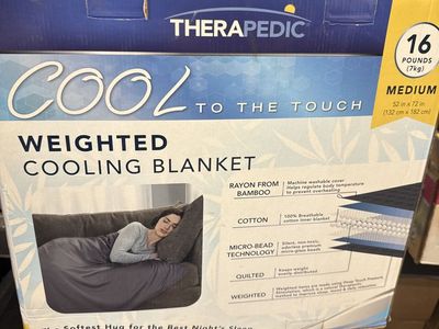Therapedic weighted cooling blanket, featuring 16 pounds of weight and a cooling rayon cover made from bamboo.
