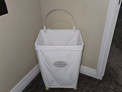 laundry basket