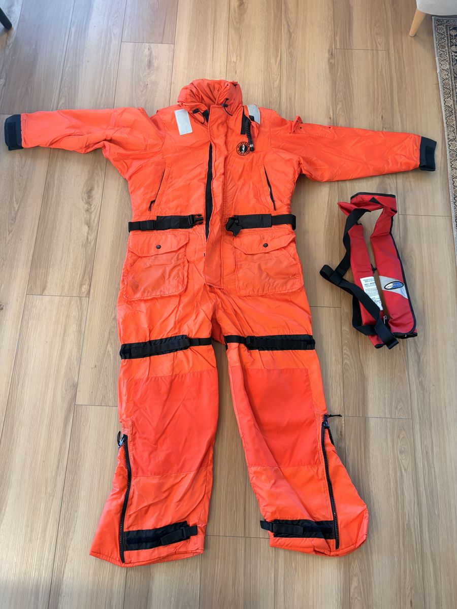 Mustang Survival Type V PFD Suite - XL