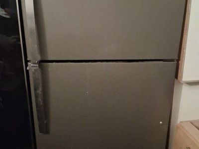 Like new only was used at office for 6 months