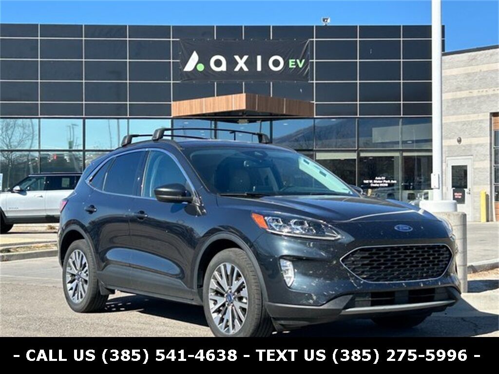2022 Ford Escape Titanium
