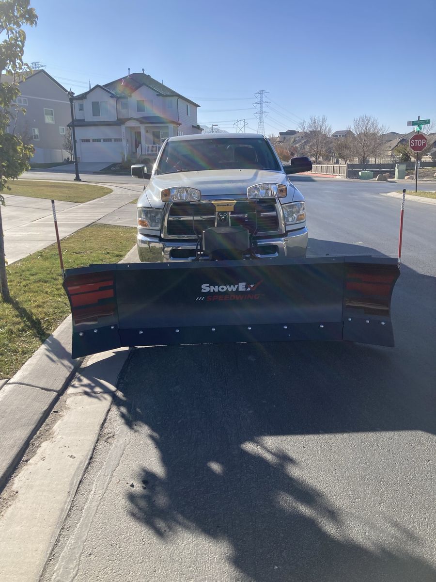 Snow Plow (SnowEx Speed Wing) with truck (Ram 2500)