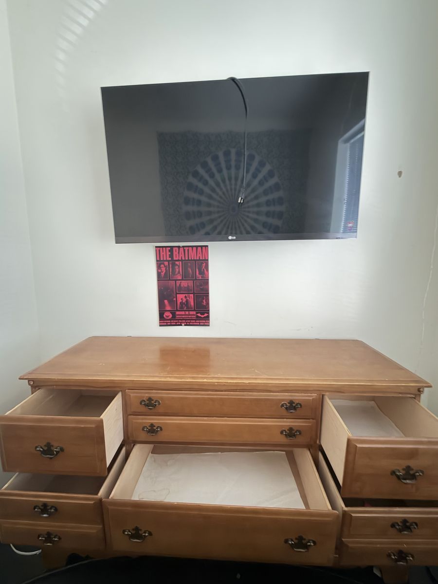 Main image 4