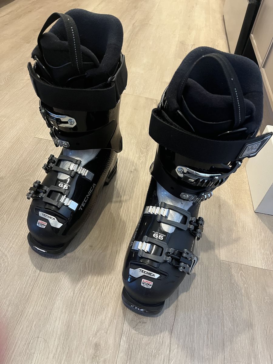 Ski boots